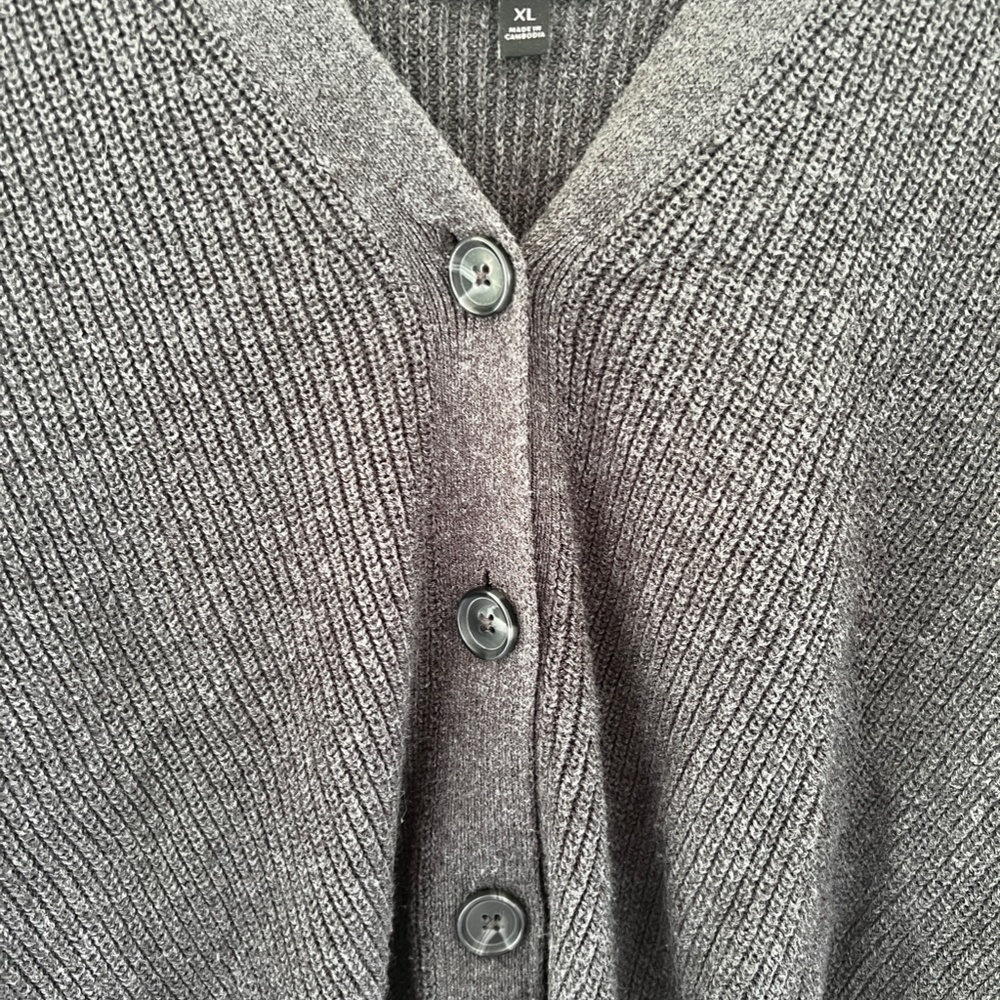 Banana Republic Women's Basic Gray Button-Up Card… - image 2